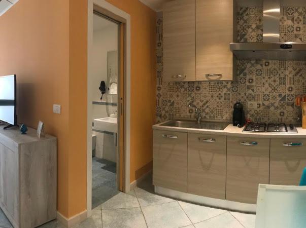 Porto Di Mare Luxury Home Джовинаццо Экстерьер фото